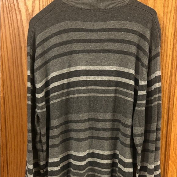 Van Heusen Gray Striped Zip-Up Sweater - Picture 2 of 2